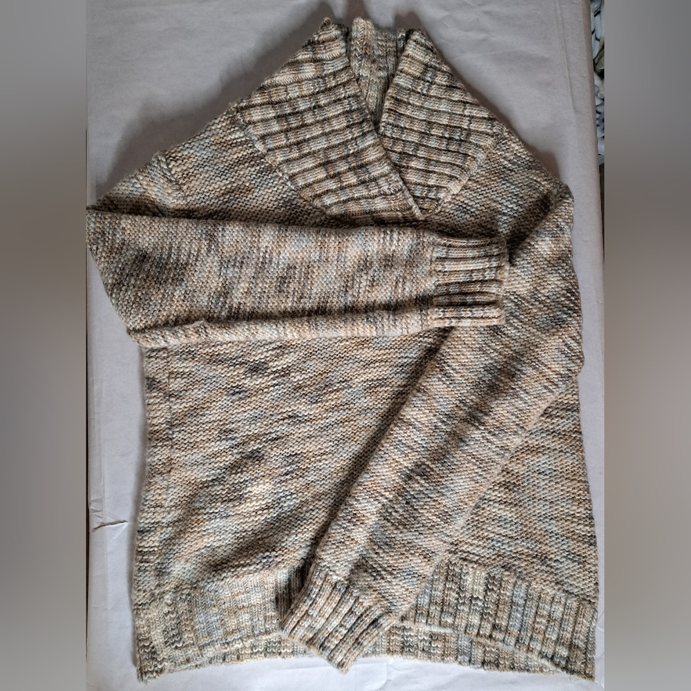 Liz Claiborne Women's Cowl Neck Sweater in Beige and Gray